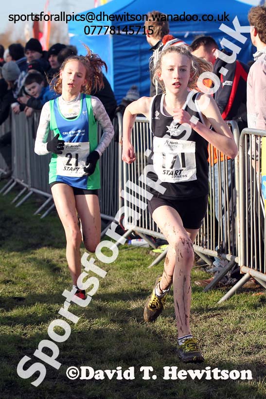 Girls under-13s Northern Cross Country  Championships, Pontefract. Photo: David T. Hewitson/Sports for All Pics